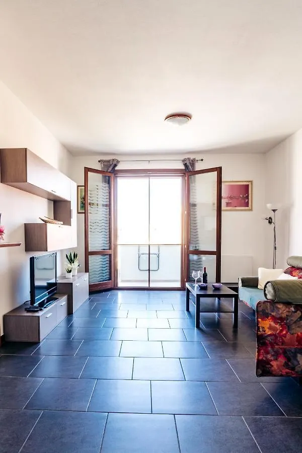 La Senyera Apartment ألغيرو 0*,